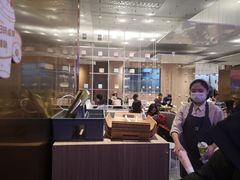 -奈雪的茶(湖滨银泰in77C区PRO店)