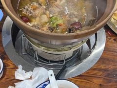 -威邵鸡煲(西华路总店)