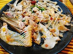 -味仙疯美蛙鱼头(清扬路总店)