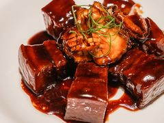 红烧肉焖鱼唇-苏浙总会(国金中心店)