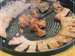 -三国惹火烤肉·中日韩烤肉集合店(百草路店)