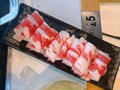 顶级雪花肥牛-蚝大仙横琴生蚝火锅(中央汇店)
