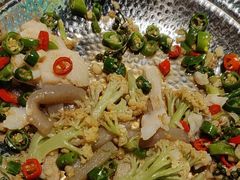 -小鱼小牛·鱼牛干锅·脆鱼火锅(世欧广场店)