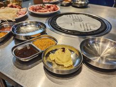 -哈哈碳都·牛肋条无限自助烤肉(台江万达店)