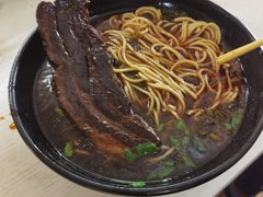 -小龙大肉面馆
