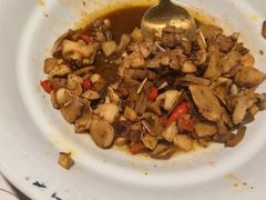 -山涧肴·湘味家肴(松岗满纷天地店)