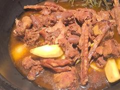 -鱼窝棚柴火铁锅炖(富山屯店)