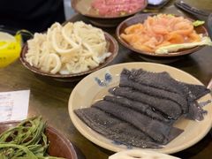 -黄潇洒老火锅(九眼桥宏济巷店)
