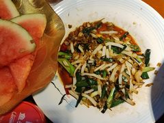 -魏铭鱼头捞饭(晋阳路店)