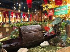 大堂-老滇山寨•云南特色菜•地方菜•民族风情歌舞表演(金碧店)