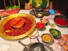 -哥老官重庆美蛙鱼头(宝山龙湖店)