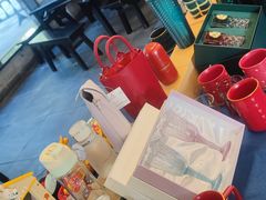 -星巴克(南宁民歌湖店)