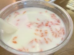 椰奶西柚西米露-芝九草堂(HAPPY站台店)