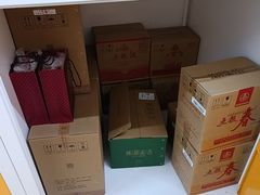 -安东易迷你自助仓储寄存仓库(草桥店)