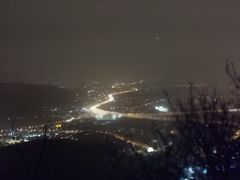-鬼笑石后山停车场