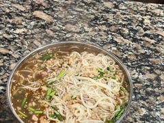 -正宗杨记普洱酸醋米线(总店)