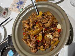 -绿草地·湘菜(7mall店)