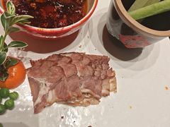 -艳阳天民俗村(公园路店)