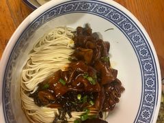 -沪西老弄堂面馆(定西路店)