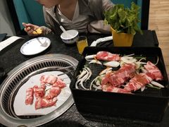 -烤路里·韩国品质自助烤肉(石路天虹4号店)