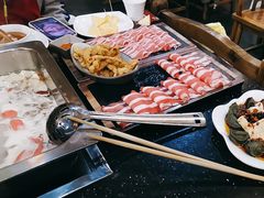 -百年川椒重庆老火锅(光谷店)