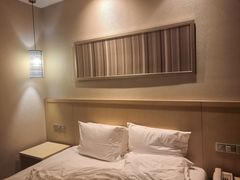 -丽柏酒店(上海广场长城店)