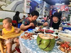 -小辣妹川味海鲜加工店(第一市场椰风巷店)