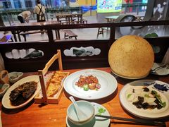 -老宁波1381餐厅(宏泰广场店)