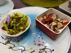 -山明水秀大饭店