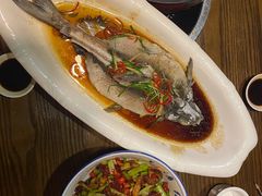 -醉美东江·三文鱼·烧鸡公