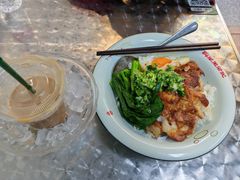 -兴华里茶记(禅城同济首店)