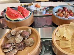 -龍歌自助小火锅(市南金茂湾店)
