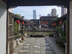 -南门头上美食街