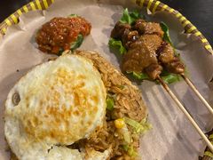 -Win's Indonesian Restaurant