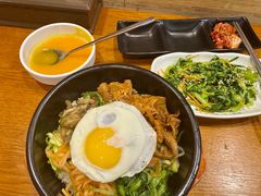 烤牛肉石锅饭-韩礼年糕(飞虹路店)