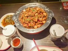 -胖哥俩肉蟹煲(上海悦荟广场店)