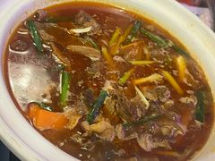 -霄汉牛三鲜湖北砂锅菜(万松园2店)