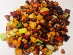 -万重锦·人文川菜馆(骡马市店)