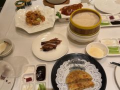 -贝勒爷·酥不腻烤鸭