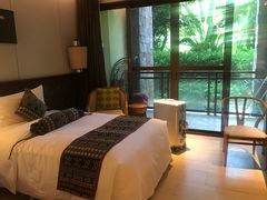 -西双版纳融创皇冠假日度假酒店