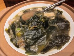 -娜仁图雅蒙古美食村(33小镇店)