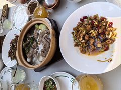 -一坐一忘云南菜(嘉里中心店)