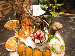 -半岛翡丽海鲜自助餐厅(观风亭店)