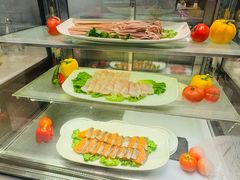 -前海华侨城JW万豪酒店·都会尚膳自助餐厅·牛排海鲜酒水畅飨