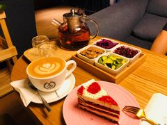 -MISS.DI COFFEE(新华天玺中心店)