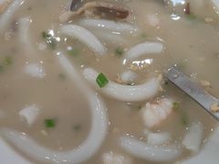 -鹏城人家海鲜酒家·23年老字号(较场尾店)