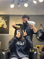 -G.O.T salon