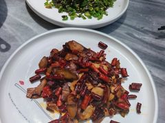 -蔼若春.传承三十年云南菜(金碧公园店)