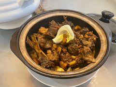 -何乡别院·中式农庄(姑婆山大道店)