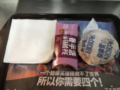 -麦当劳(乳山路店)